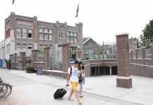 Verdwaald bij De Hallen