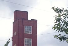 Toren te koop: 1 miljoen