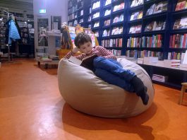 Slapen tussen de boeken