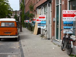 Huizengekte is helemaal terug