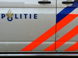 Politie vindt hennep en 300.000 euro