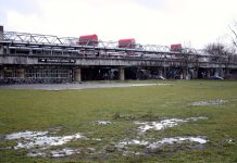 Eten en feesten in trein bij Lelylaan