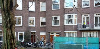 Strijd om woningen binnentuin