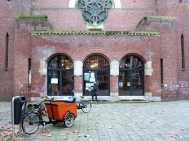 School niet blij met terras