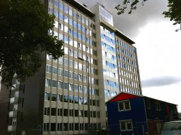 Studenten in Elseviergebouw