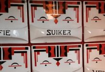 Steek de Ring eens over