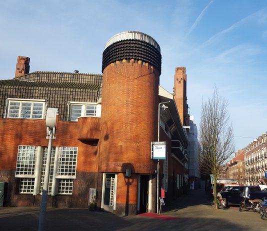 100 jaar Amsterdamse School
