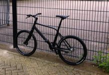 Burgemeester sluit fietsenwinkel