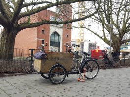 Woningen en foodtruck op August Allebéplein