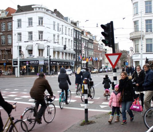 Meer groen in 1e C. Huygensstraat
