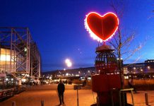 Hart van licht op Sloterdijk