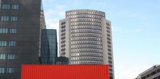 Zelfbouwhuis op Sloterdijk