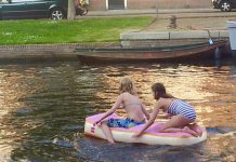 Zwemmen in de gracht, mag dat?