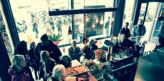 Bikershop en koffietent