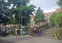 Tientallen bruggen zonder naam