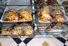 Borrelen met empanadas