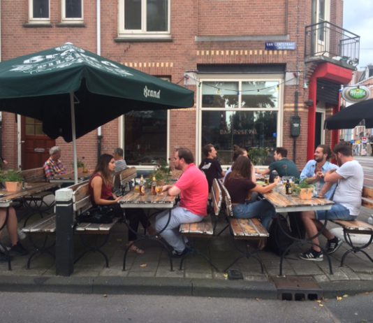 Stoer Amsterdams en Mediterraan