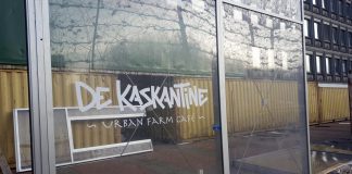 ‘Drijvend restaurant bij ING-gebouw’