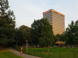 Curling op het dak Ramada Hotel Rembrandtpark