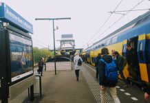 Reizigers boos over Lelylaan Station Amsterdam-Lelylaan, Amsterdam Nieuw-West, NS