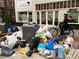 Grofvuil moet straks op parkeerplekken Admiraal de Ruijterweg