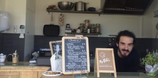 Kiosk vol Italiaans lekkers uit Puglia