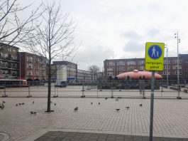 Waarom er hekken staan op het Mercatorplein