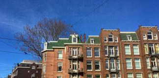 Dakuitbouw vrij in De Baarsjes