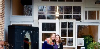 Rianne en Susanne (UpNew) maken mooie dingen van oude spullen