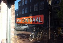 Vergeet de biertent; iedereen aan de wijn