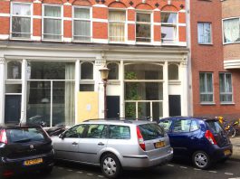 Illegaal hotel in Oud-West dichtgetimmerd Illegaal hotel Jacob van Lennepstraat
