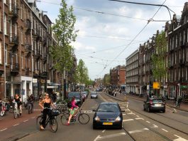 Meer ruimte voor fietser: automobilist moet inschikken De Clercqstraat Amsterdam-West