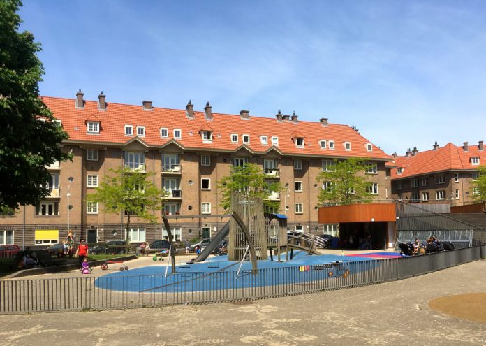 Zaandammerplein in de Spaarndammerbuurt