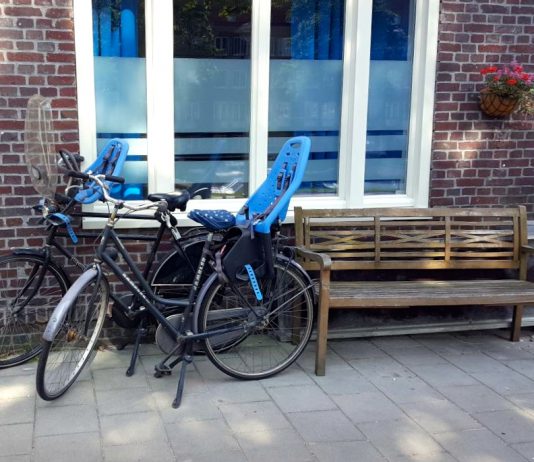Politie jaagt op dieven fietszitjes