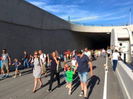 Oorverdovende wandeling door nieuwe Spaarndammertunnel