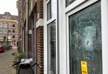 Explosie geparkeerde auto vermoedelijk door handgranaat