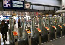 Overstappen op Sloterdijk kost soms extra geld