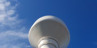 Watertoren wordt mega-lampion