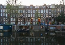 Buurtkamers: ontmoeten, ondersteunen en ook feesten