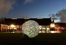 The Sphere 3D verlicht Westergasterrein