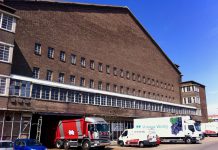 Holland Festival in grote Markthal Food Center