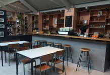 Onbeperkt koffieleuten bij The Maker Cafe