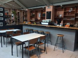Onbeperkt koffieleuten bij The Maker Cafe