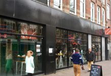 Julius Jaspers stapt uit Happyhappyjoyjoy