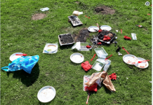 Dit laten mensen met mooi weer zoal achter in het park