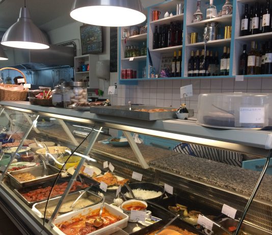 3 plekken in West waar je het lekkerste Grieks kunt eten