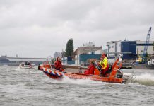 Open dag reddingsbrigade aan Sloterplas