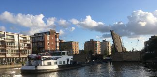 Bruggen Kostverlorenvaart niet open vanwege hitte