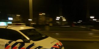 Verstandelijk beperkte man ’s nachts vastgehouden, mishandeld en beroofd in park Nieuw-West