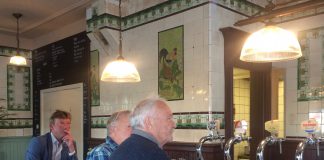 Amsterdamse bravoure bij Distel